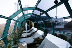 Üvegezés és beépítés, terasz.